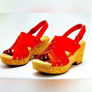 CLARK’S COLLECTION COMFORT SUEDE AND CORK WEDGE! 🧡😍